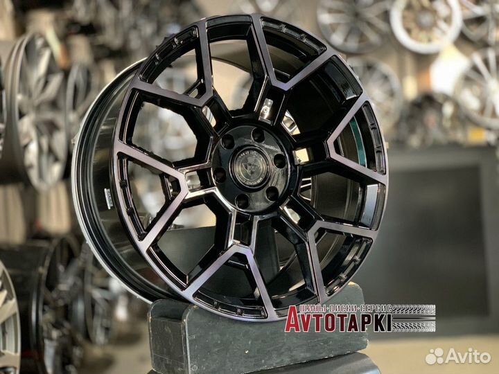 Диски R22 на Tahoe Escalade Prado Black