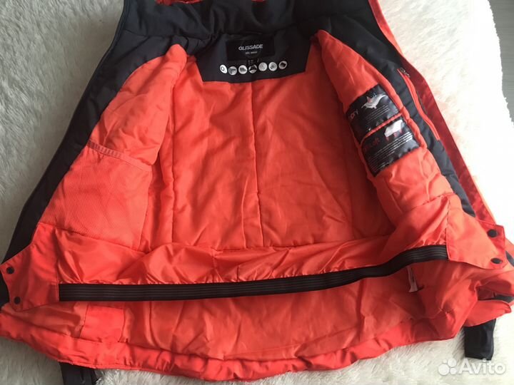 Утеплённые куртка для девочек Glissade и брюки Sha