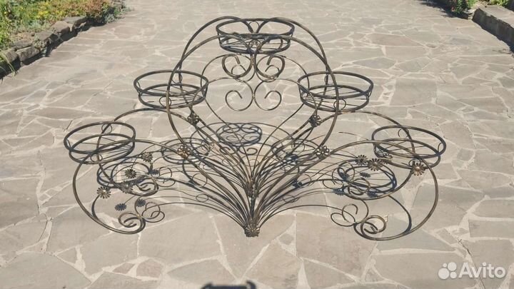 Подставка для цветов