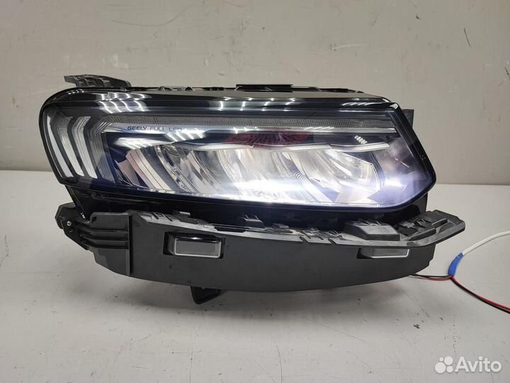 Фара правая geely tugella FY11