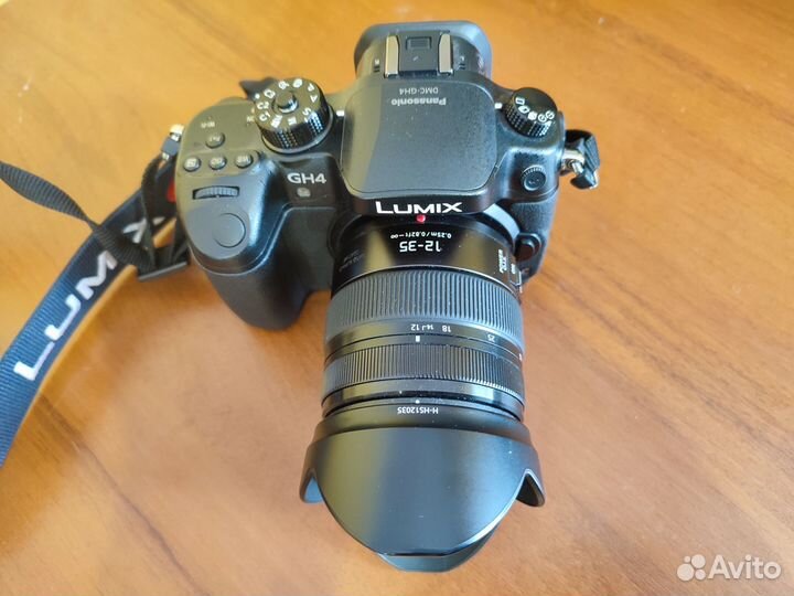 Panasonic GH4