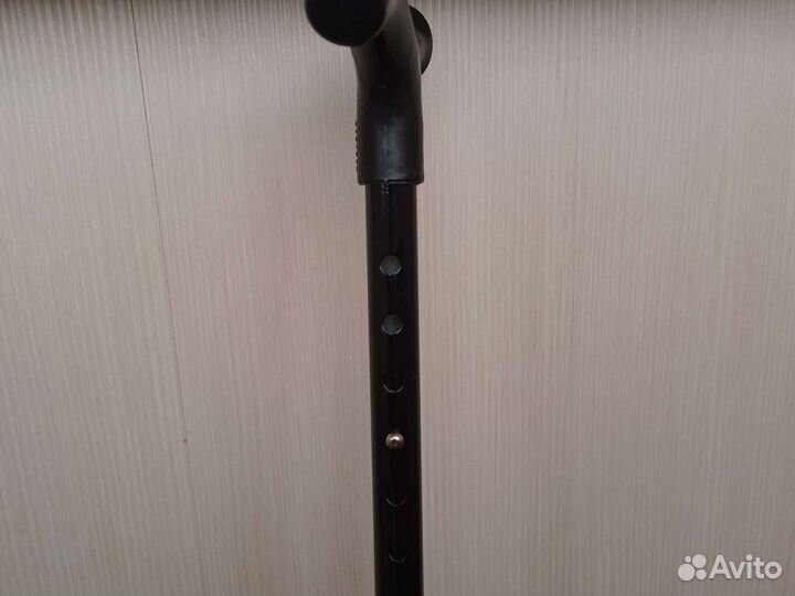 Трость опорная маталлическая