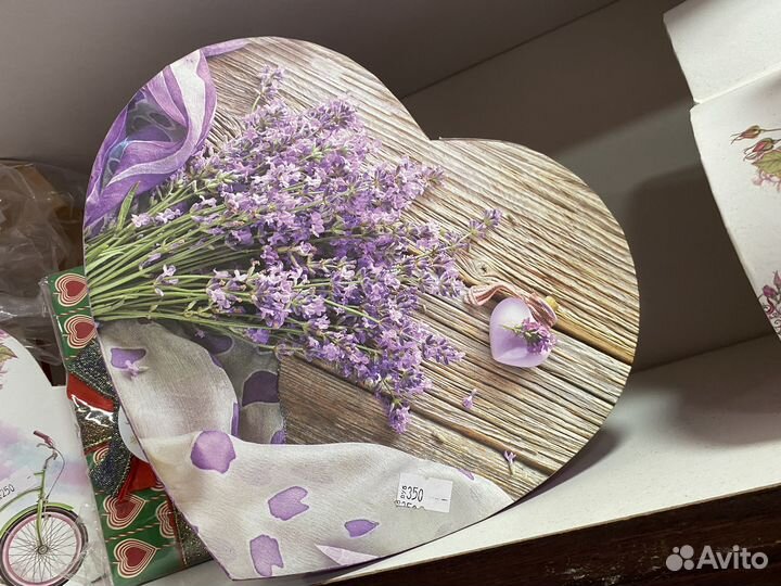 Коробка подарочная