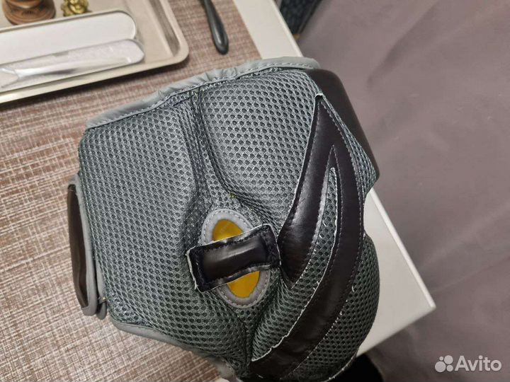 Боксерский шлем everlast