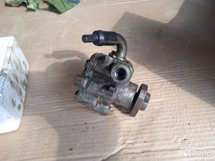 Volkswagen t4 насос гур 2,5