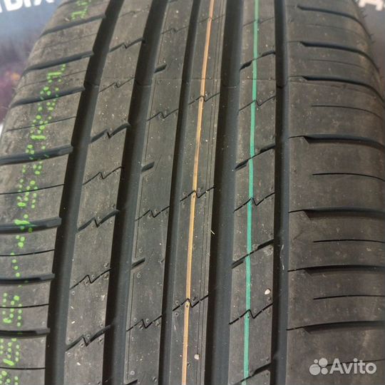 Tracmax X-Privilo RS01+ 265/45 R21 Y