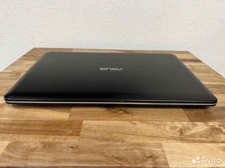 Быстрый Asus 4 ядра Pentium SSD+HDD звук бомба