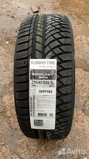 Kumho WinterCraft WP72 245/45 R20