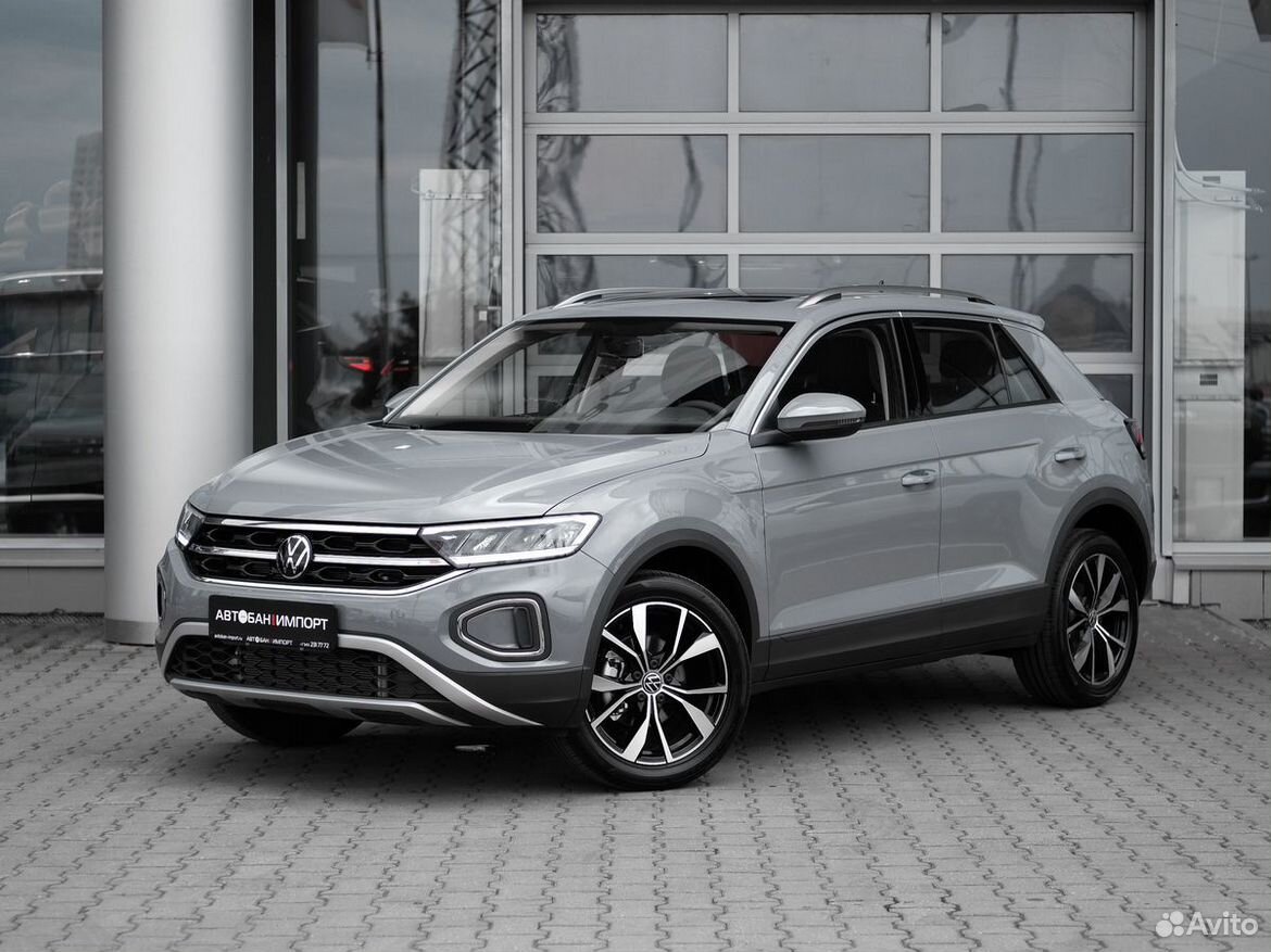 Volkswagen T-Roc (China) 1.5 AMT, 2026