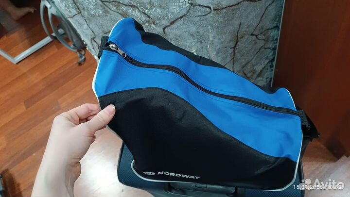 Продам коньки