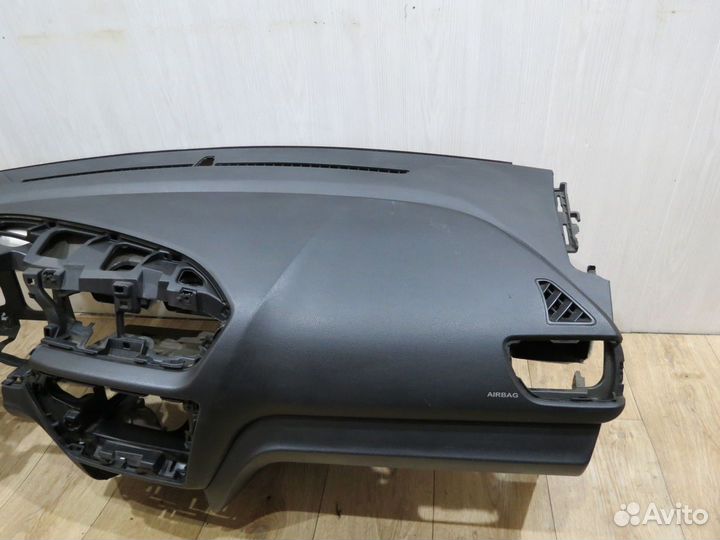 Торпедо Kia Rio 3