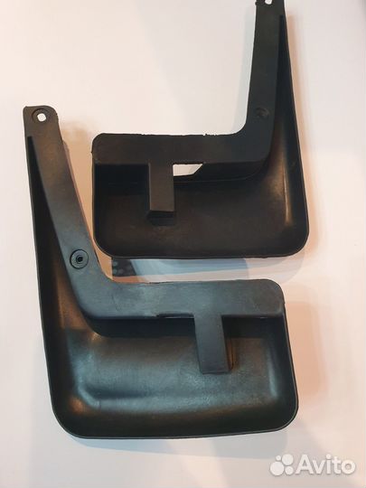 Брызговики передние renault logan