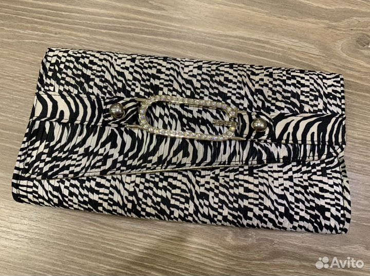 Оригинал клатч guess, новый