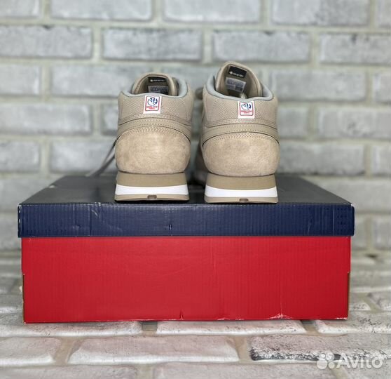 Кроссовки Reebok Classic Leather Mid GTX