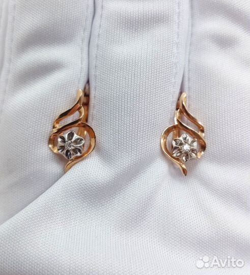 Золотые серьги с бриллиантами