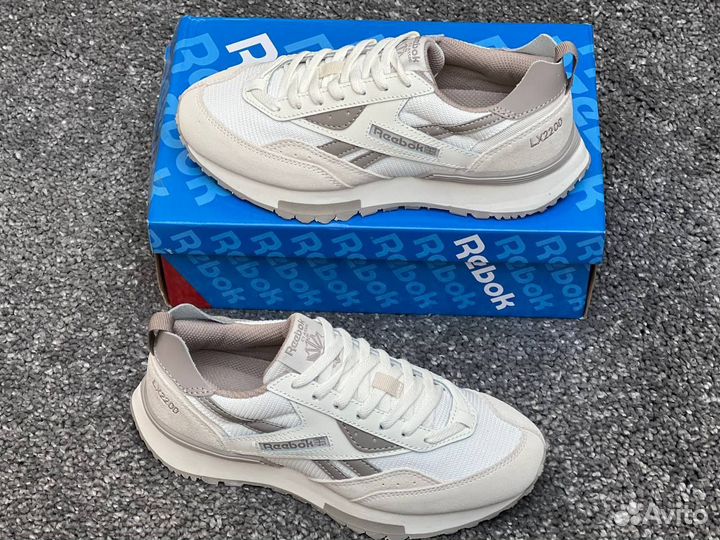 Кроссовки Reebok LX2000