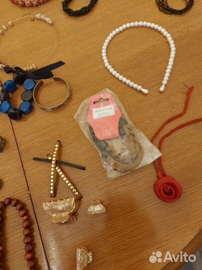 Бижутерия и аксессуары