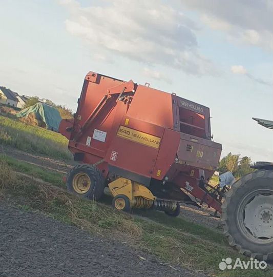 Пресс-подборщик New Holland 640, 1995