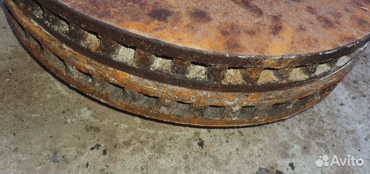 Тойота Рав 4 40 диск тормозной передний