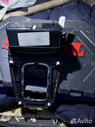 Консоль авенсис