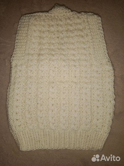 Жилетка вязаная