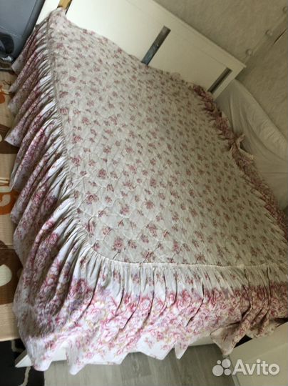 Покрывало на кровать