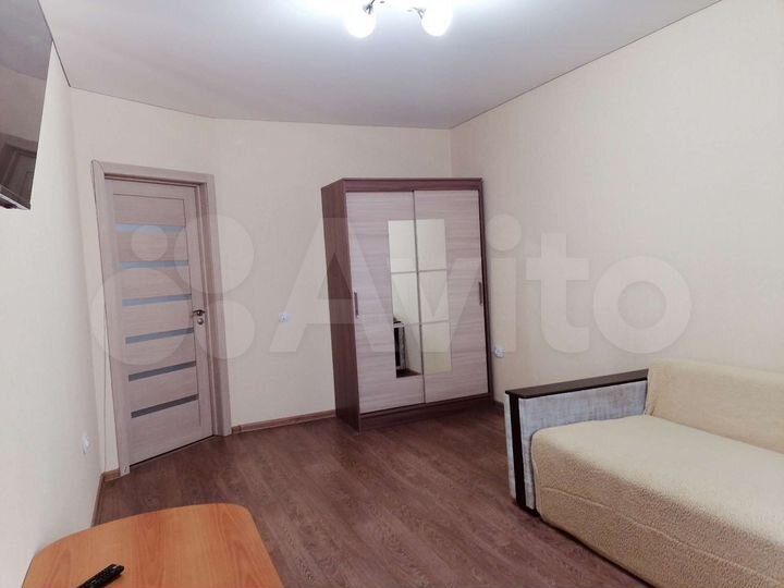 1-к. квартира, 42 м², 6/10 эт.