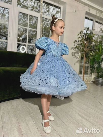 Прокат нарядных платьев