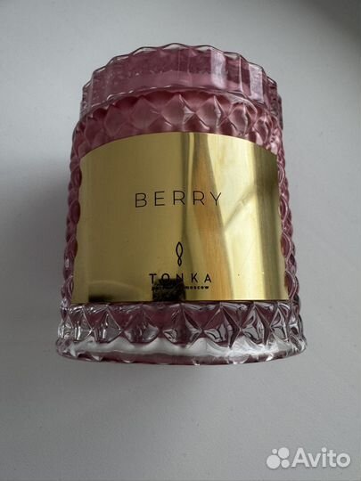 Парфюмированная свеча Tonka Berry