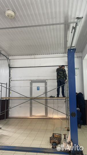 Ворота гаражные б/у