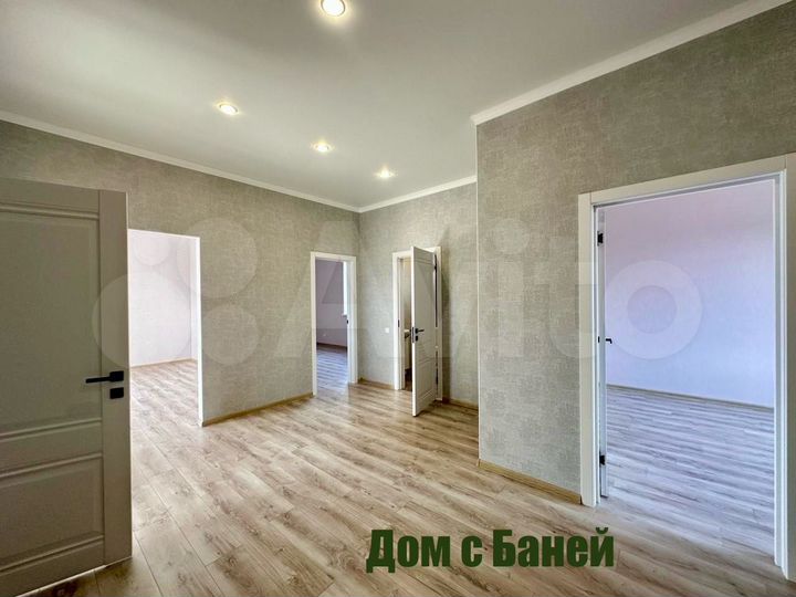 Коттедж 130 м² на участке 11 сот.