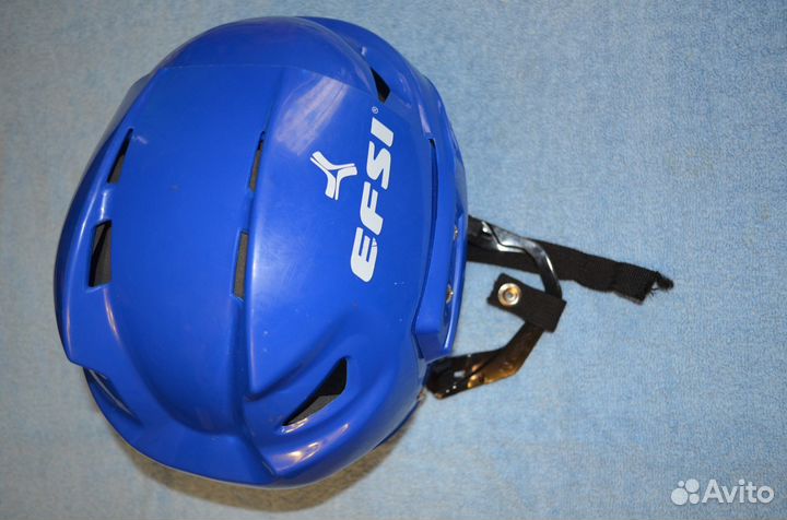 Детский хоккейный шлем