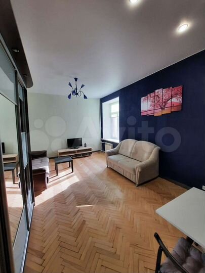 Комната 24 м² в 4-к., 5/5 эт.