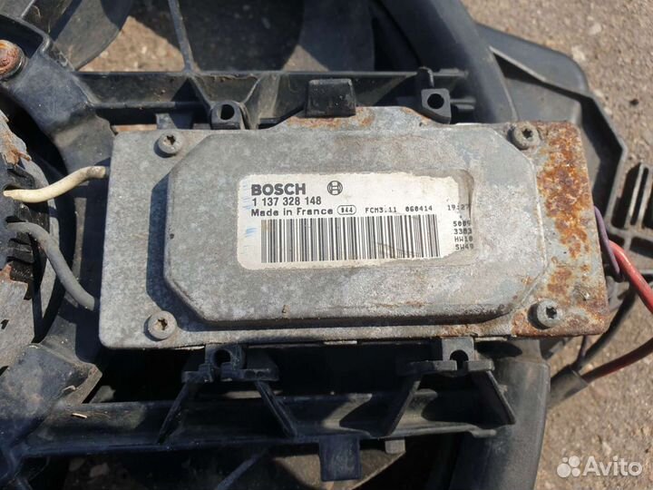 Вентилятор охлаждения Ford Focus 2