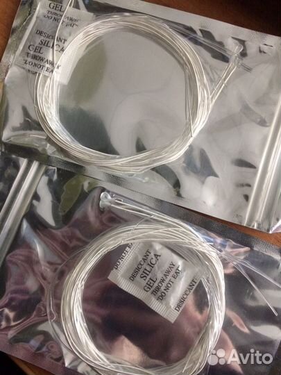 Струны для гитар 6 струн новые в упаковке