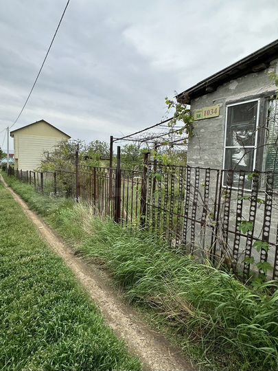 Дом 25 м² на участке 6,5 сот.