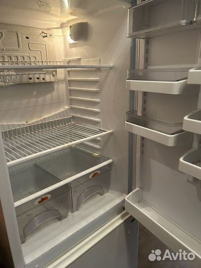 Холодильник атлант двухкамерный 176