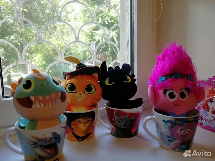 Игрушка в кружке