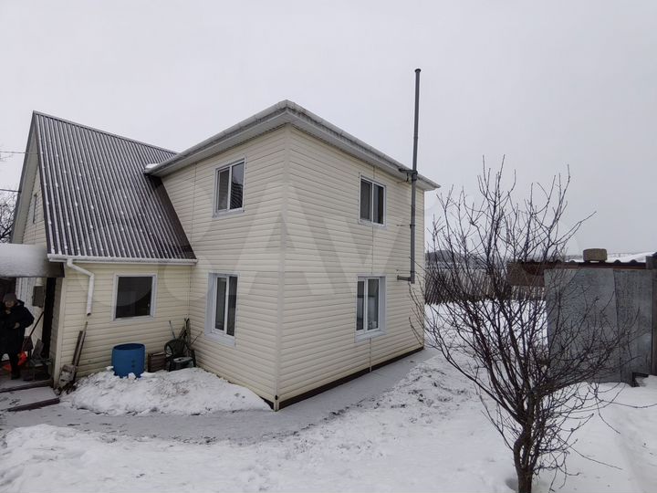 Дом 100 м² на участке 50 сот.