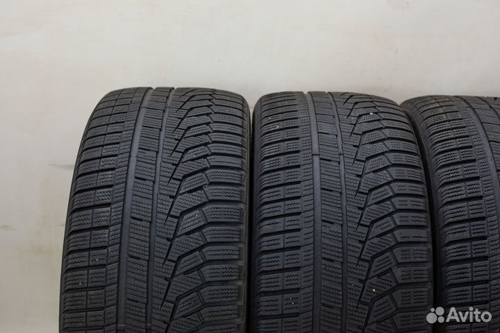 Hankook Winter I'Cept Evo2 W320A SUV 265/40 R21 105V