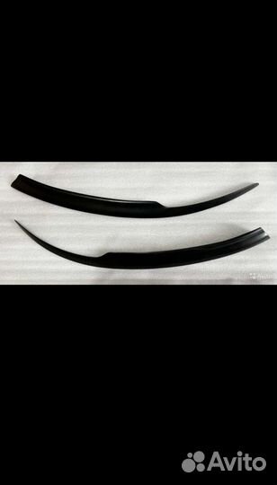 Продам ресницы на MMC Outlander 2012-2015 г.г