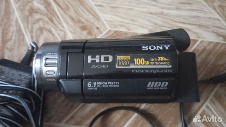 Цифровая видеокамера Sony HD avchd (Full HD 1080)