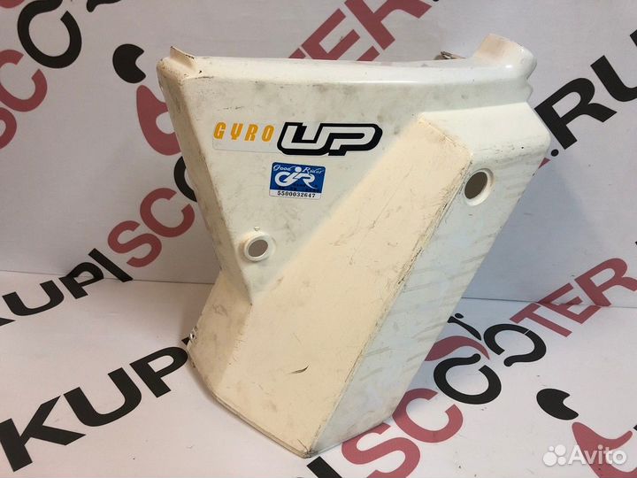 Обтекатель боковой левый Honda Gyro Up TA01 Б/У