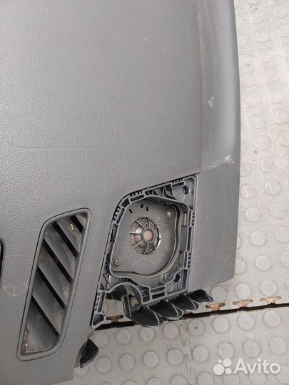 Панель передняя салона Audi Q5, 2011