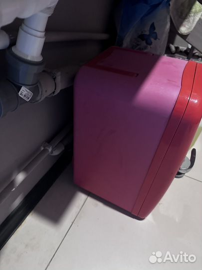 Холодильник для косметики