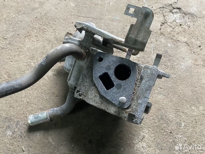 Корпус термостата Honda Civic 8