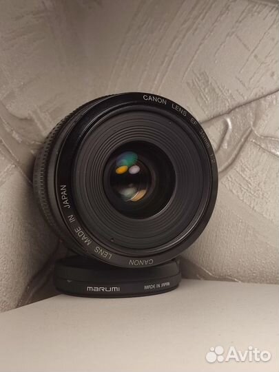 Объектив Canon EF 35mm f/2.0