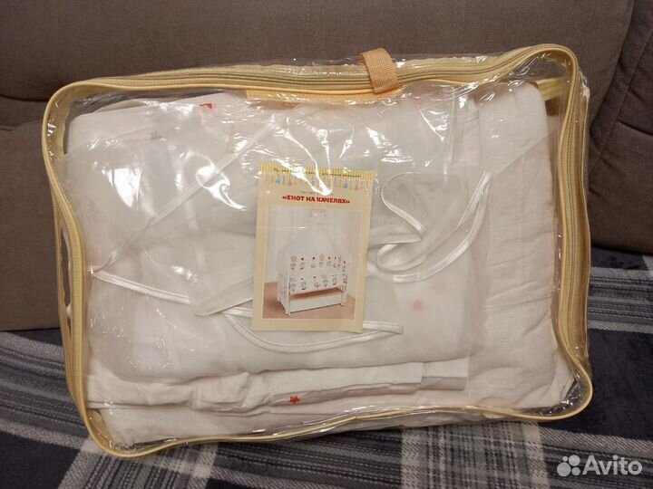 Бортики в детскую кроватку