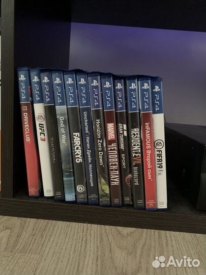 Ps4 pro 1tb / шлем Sony VR