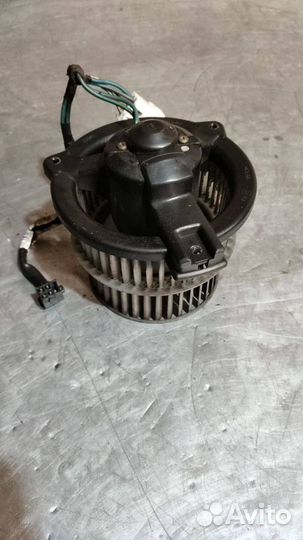 Моторчик печки Toyota Yaris P1 2003 1940001290